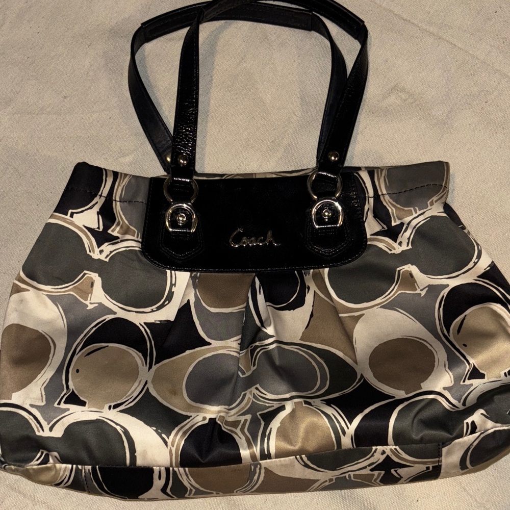 Coach Black and Tan Shoulder Bag